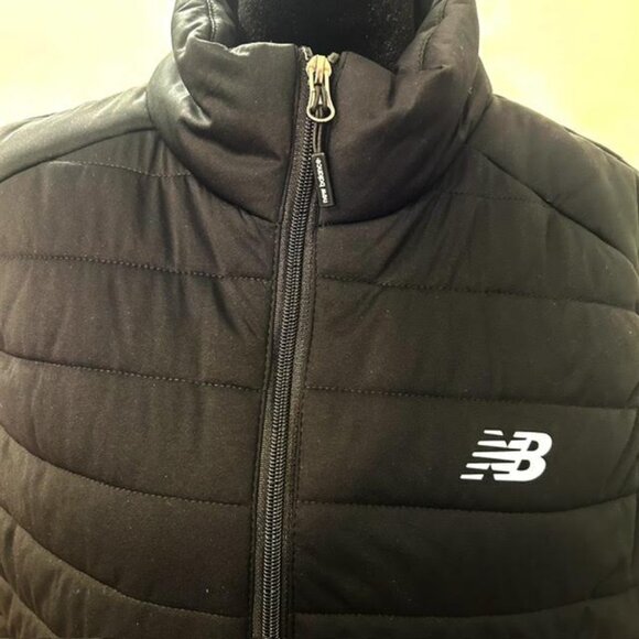 New Balance Mens Vest Quilted Comfort Black Puffer Full Zip with Pockets Sz M - Picture 2 of 8